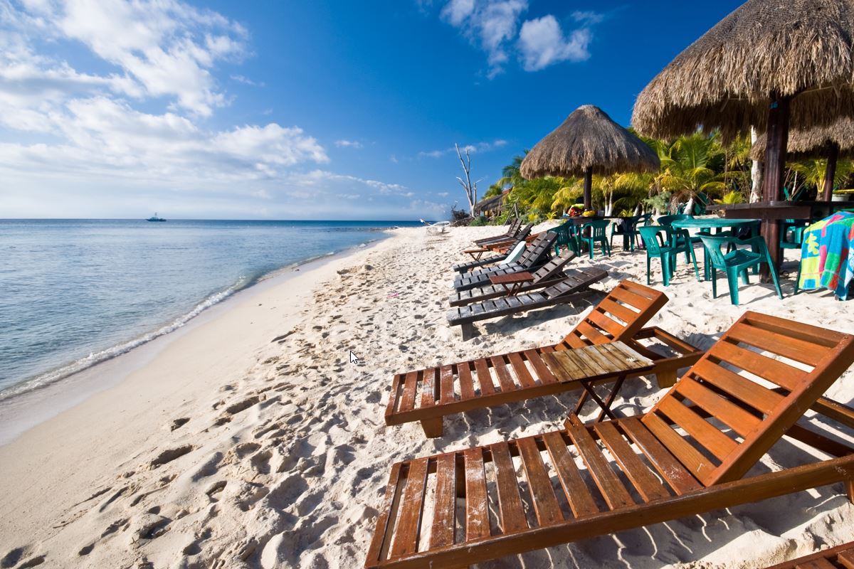 Cancun Sold Out? Try Cozumel Instead! Here’s Every Direct Flight From The U.S. And Canada This Winter